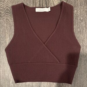Glassons V-Neck Ribbed Crop Top